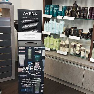 Leere Shampoo-Flaschen einfach im Salon zurückgeben - Aveda macht es mit der Takeback Aktion möglich